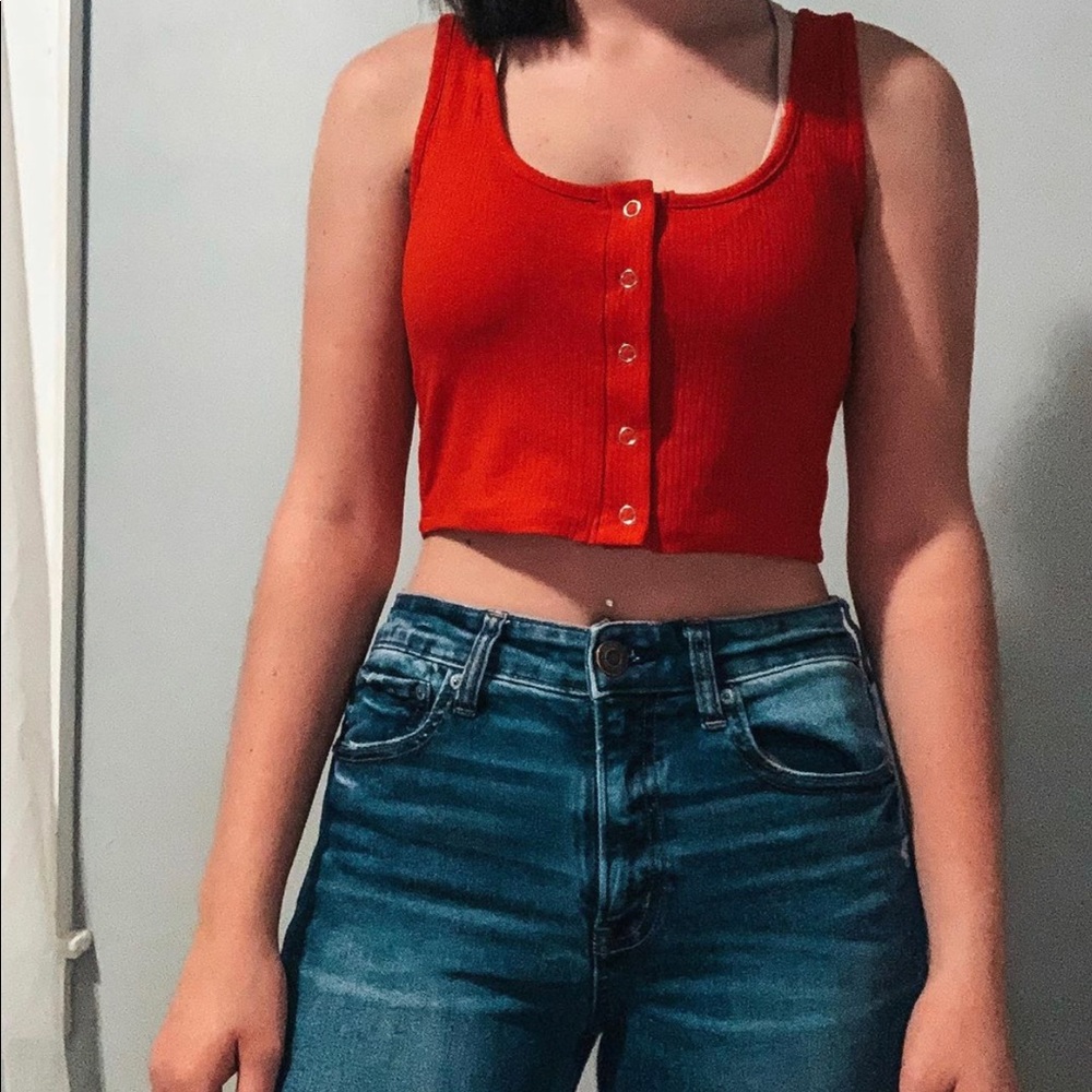 Crop top